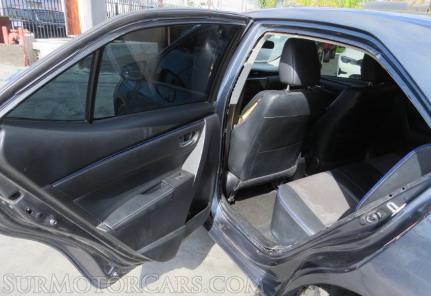 2018 Toyota Corolla - Image 20