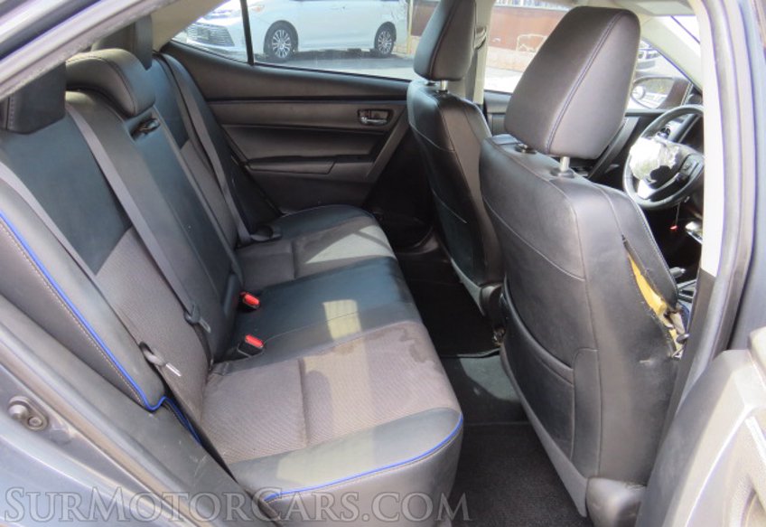 2018 Toyota Corolla - Image 19