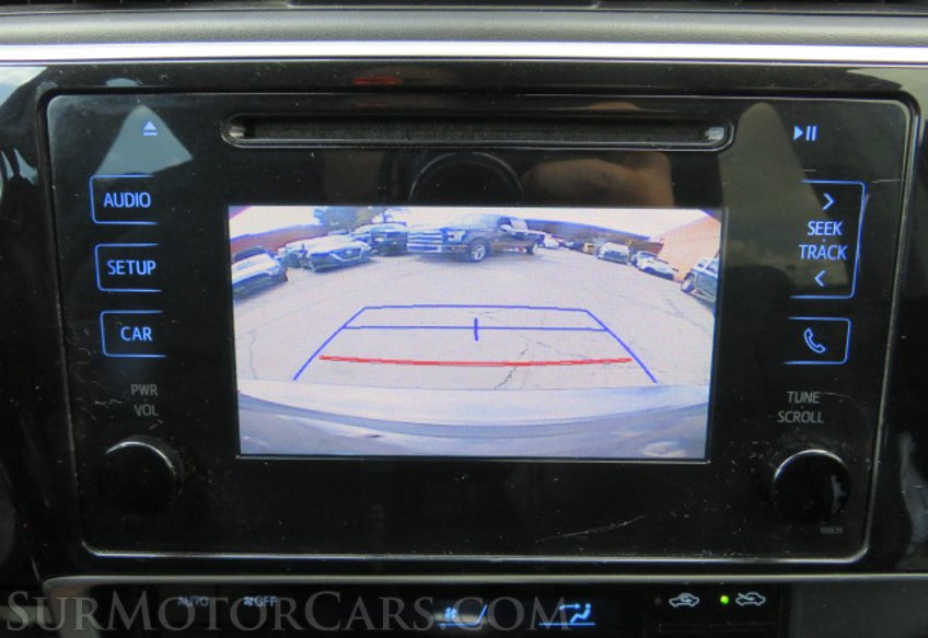 2018 Toyota Corolla - Image 36