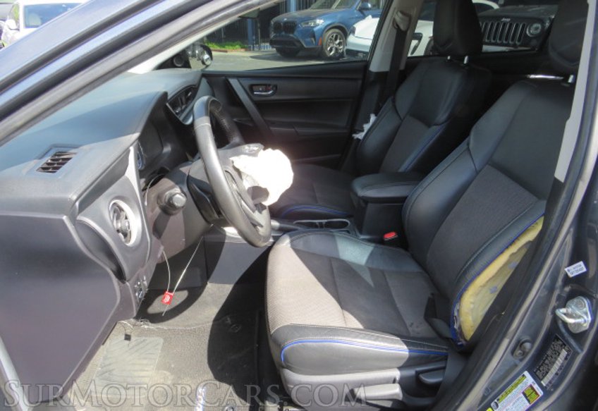 2018 Toyota Corolla - Image 27