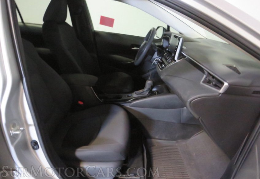 2020 Toyota Corolla - Image 30