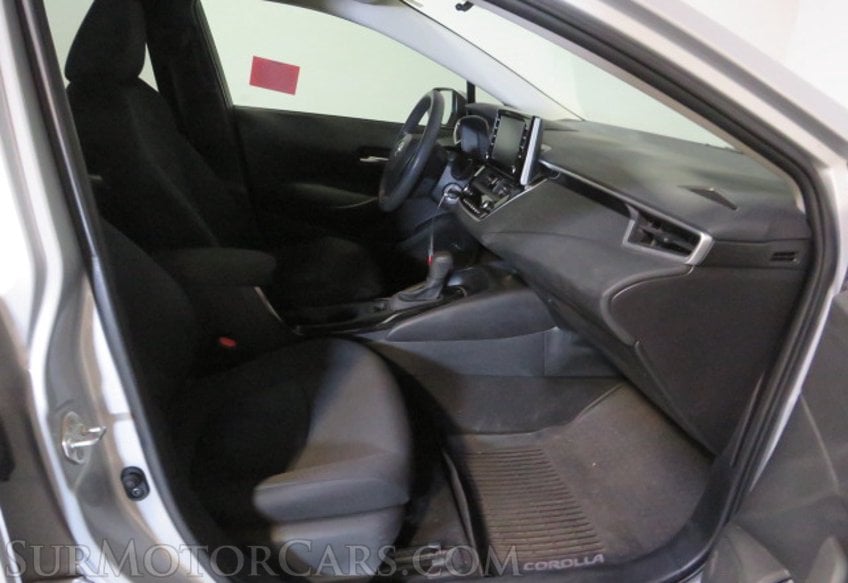 2020 Toyota Corolla - Image 25