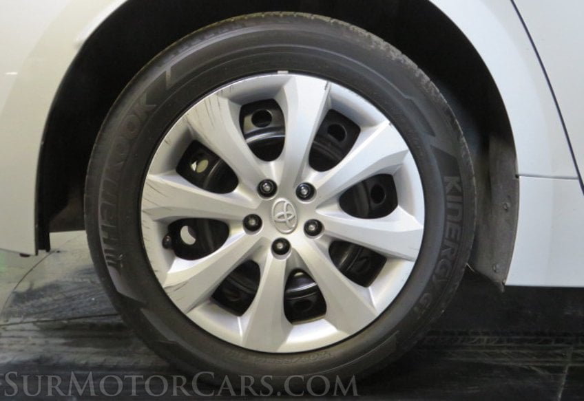 2020 Toyota Corolla - Image 19