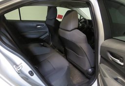 2020 Toyota Corolla - Image 31