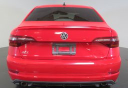 2019 Volkswagen Jetta - Image 12
