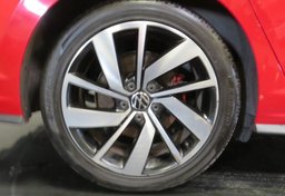 2019 Volkswagen Jetta - Image 20