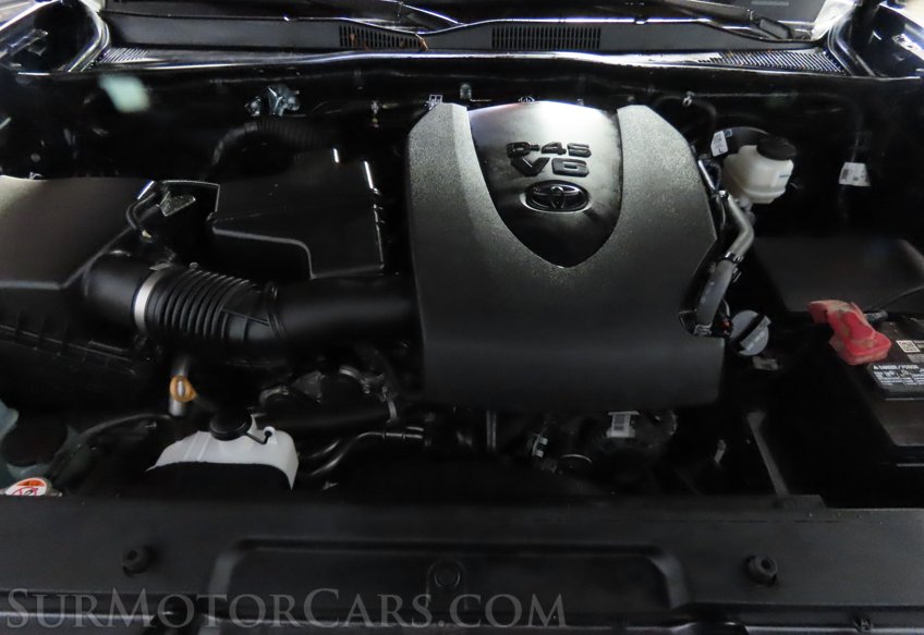 2022 Toyota Tacoma - Image 55