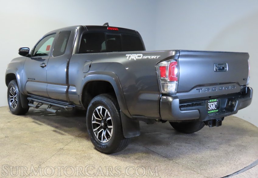 2022 Toyota Tacoma - Image 8