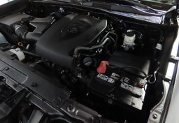 2022 Toyota Tacoma - Image 57