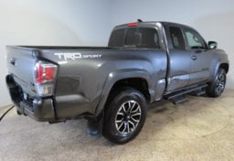 2022 Toyota Tacoma - Image 5