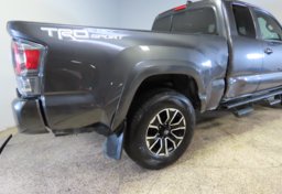 2022 Toyota Tacoma - Image 20