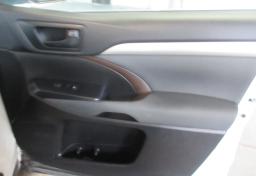 Thumbnail of 2019 Toyota Highlander