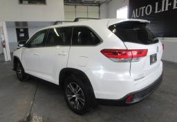 Thumbnail of 2019 Toyota Highlander