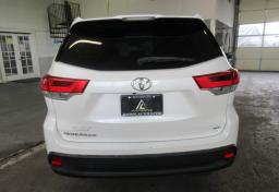 Thumbnail of 2019 Toyota Highlander