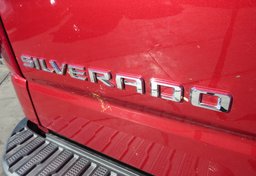 2019 Chevrolet Silverado 1500 - Image 18