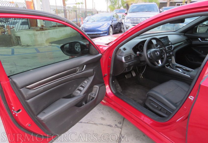 2021 Honda Accord Sedan - Image 18