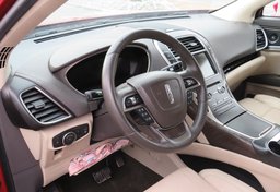 2020 Lincoln Nautilus - Image 20