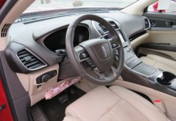 2020 Lincoln Nautilus - Image 19