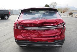 2020 Lincoln Nautilus - Image 12