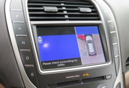 2020 Lincoln Nautilus - Image 33