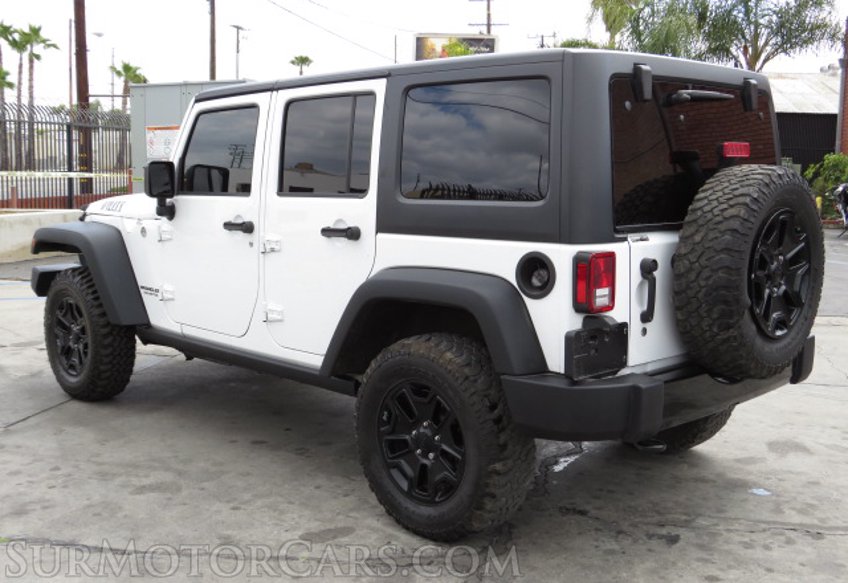 2017 Jeep Wrangler Unlimited - Image 8