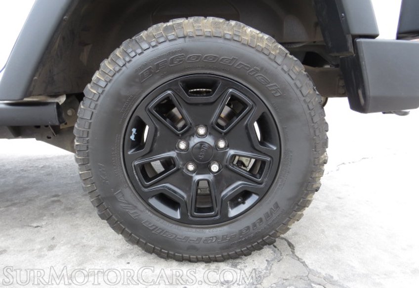 2017 Jeep Wrangler Unlimited - Image 16