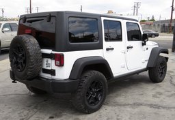 2017 Jeep Wrangler Unlimited - Image 7