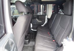 2017 Jeep Wrangler Unlimited - Image 28