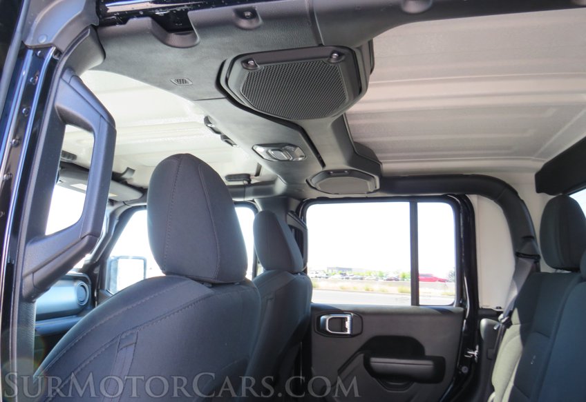 2020 Jeep Gladiator - Image 29