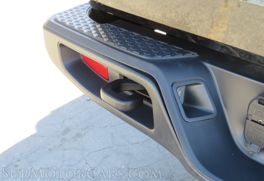 2020 Jeep Gladiator - Image 21