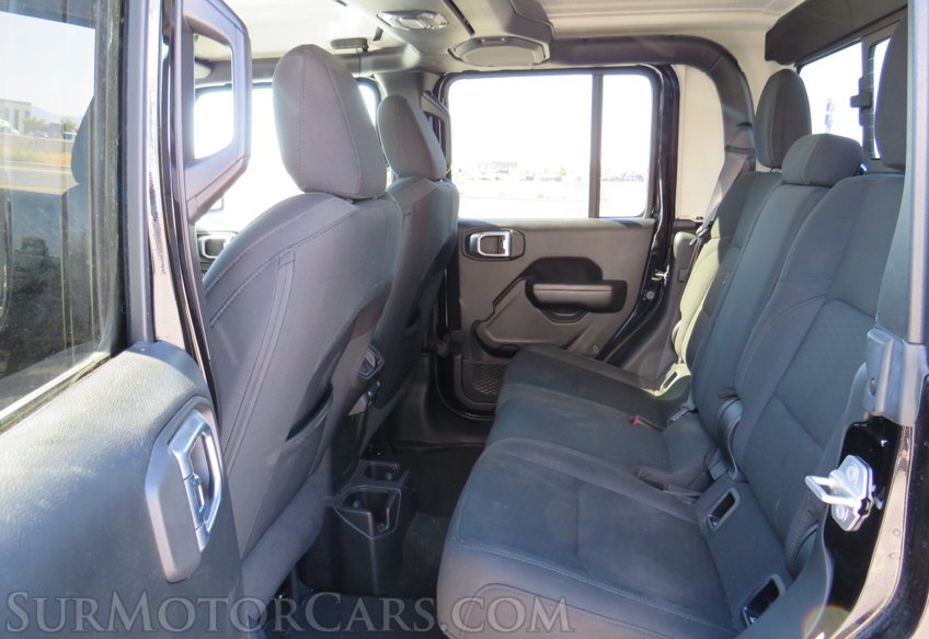 2020 Jeep Gladiator - Image 28