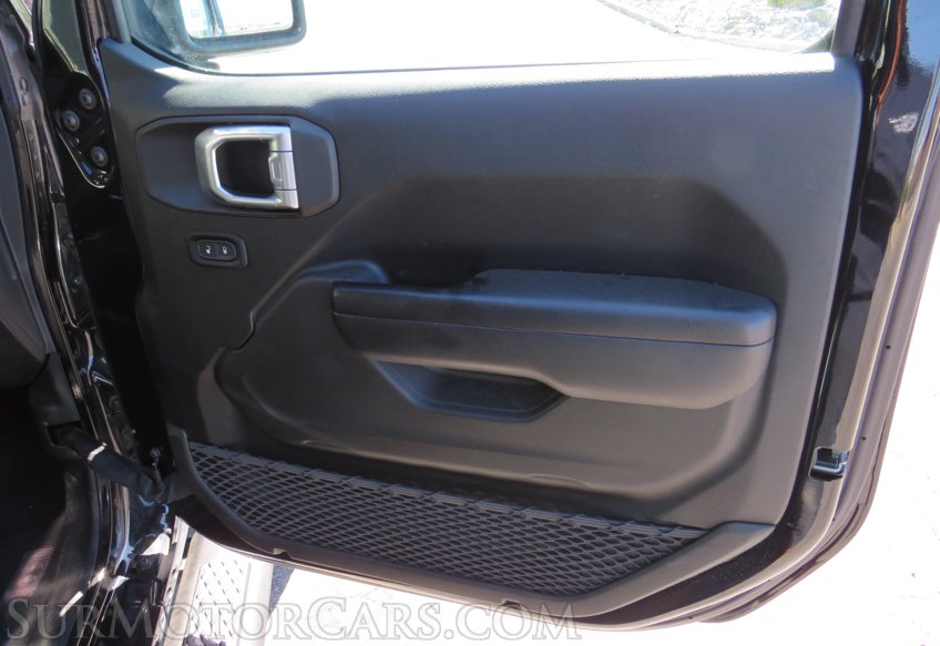 2020 Jeep Gladiator - Image 46