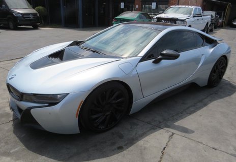 2017 BMW i8