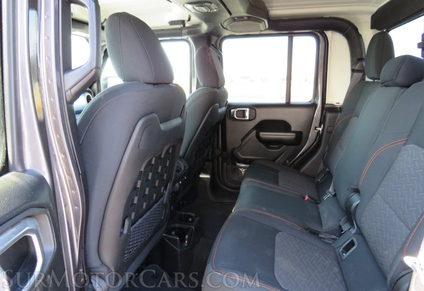 2020 Jeep Gladiator - Image 38