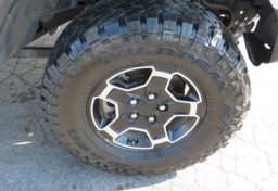 2020 Jeep Gladiator - Image 57