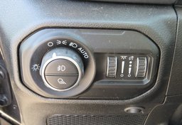 2020 Jeep Gladiator - Image 52