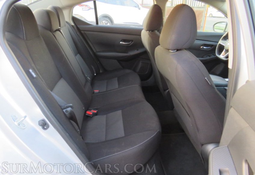 2021 Nissan Sentra - Image 30