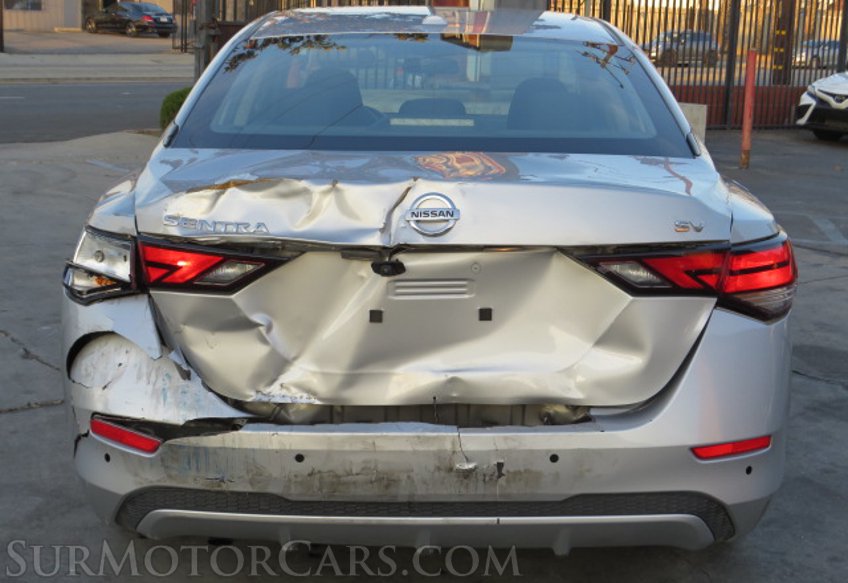 2021 Nissan Sentra - Image 12