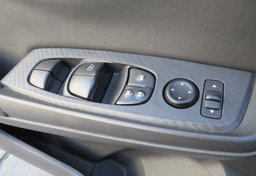 2021 Nissan Sentra - Image 38