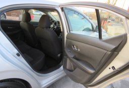 2021 Nissan Sentra - Image 22