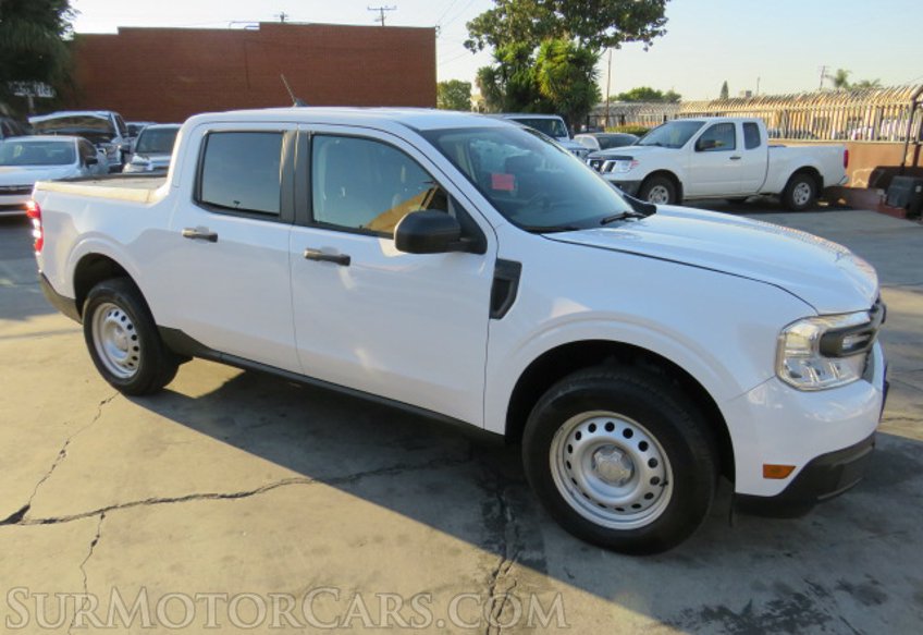 2022 Ford Maverick - Image 2