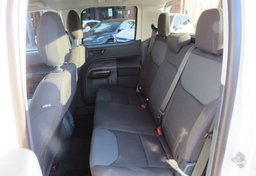 2022 Ford Maverick - Image 27