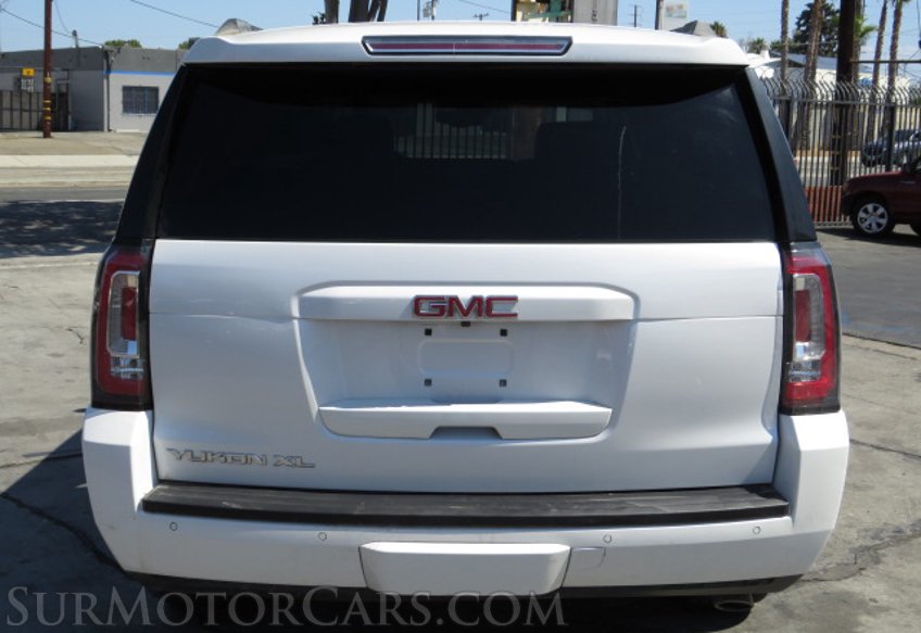 2019 GMC Yukon XL - Image 10