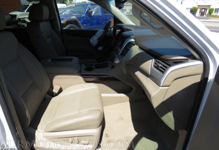 2019 GMC Yukon XL - Image 27