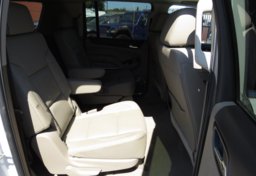 2019 GMC Yukon XL - Image 31