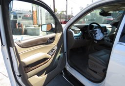 2019 GMC Yukon XL - Image 22