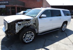 2019 GMC Yukon XL - Image 2