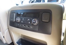 2019 GMC Yukon XL - Image 49