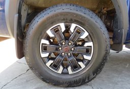 2023 Nissan Frontier - Image 19