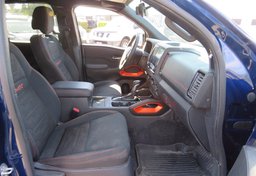 2023 Nissan Frontier - Image 25